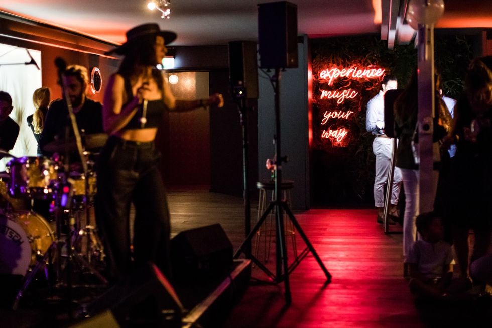 Audemars Piguet 愛彼表邀你歡唱共舞-復刻表