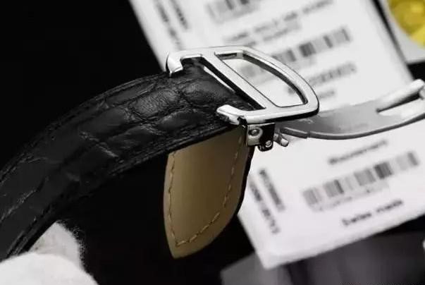 卡地亞手表的表扣該怎么安裝呢-復(fù)刻表