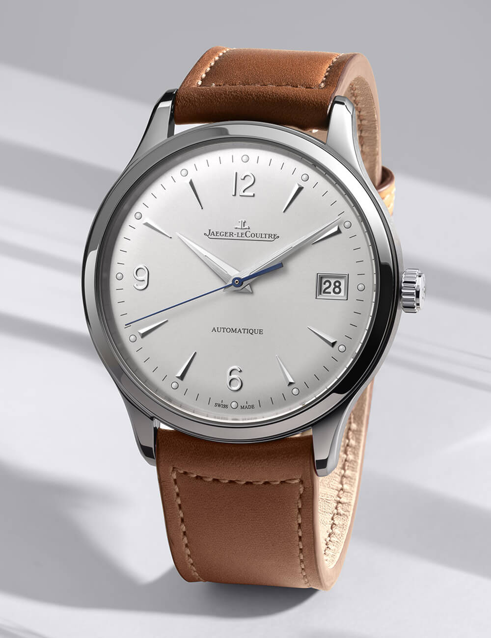 積家大師Master Control 2020系列月相手表Q4138420-復刻表