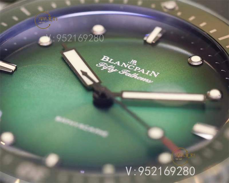 GF廠寶珀黑陶瓷五十噚極光綠盤5005復刻表做工怎么樣-無溝雙髻鯊限量版-復刻表