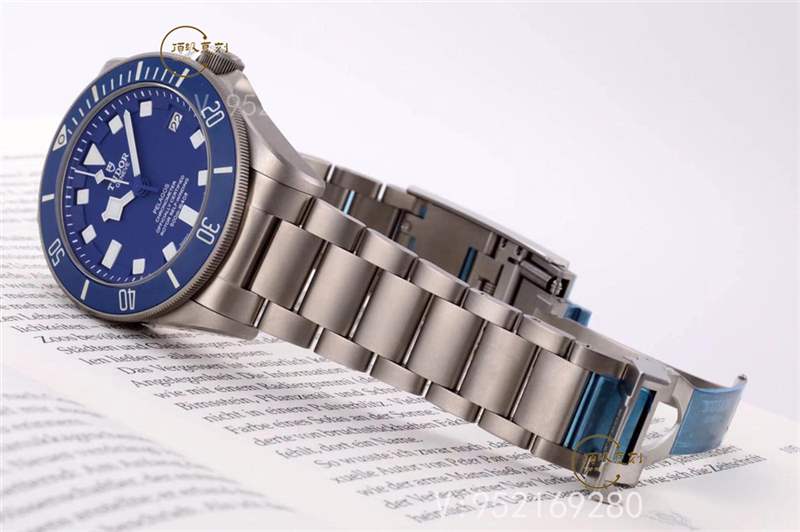 XF廠帝舵領(lǐng)潛型藍(lán)色戰(zhàn)斧鈦土豆復(fù)刻表做工怎么樣-M25600TB-復(fù)刻表