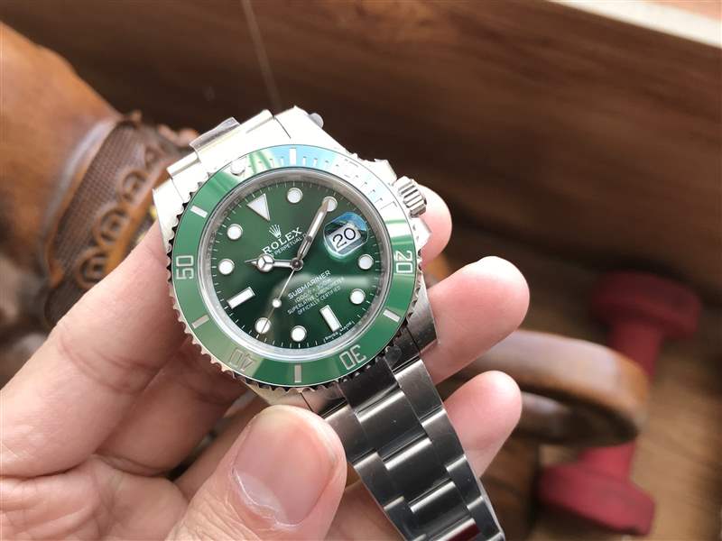 復(fù)刻綠水鬼選C廠clean廠還是VS廠,VS廠和C廠綠水鬼3135機芯那個好-復(fù)刻表