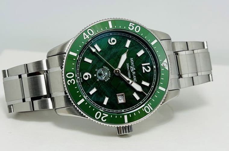 「10萬元陶瓷圈綠水鬼」萬寶龍1858 Iced Sea與ORIS Aquis比較-復刻表