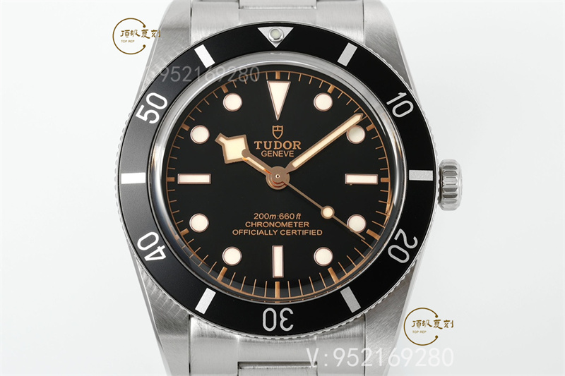 ZF廠帝舵碧灣系列37mm新品做工介紹,M79000N-0001-復刻表